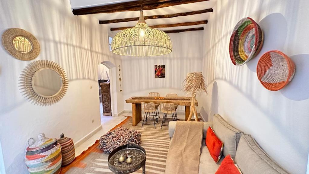 Апартаменти En Plein Coeur De La Medina Ес-Сувейра Екстер'єр фото