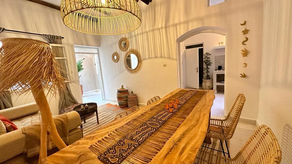 Апартаменти En Plein Coeur De La Medina Ес-Сувейра Екстер'єр фото